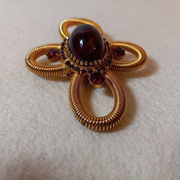 Rare Hobe Maltese Cross Vintage Brooch - Picture 8 of 8